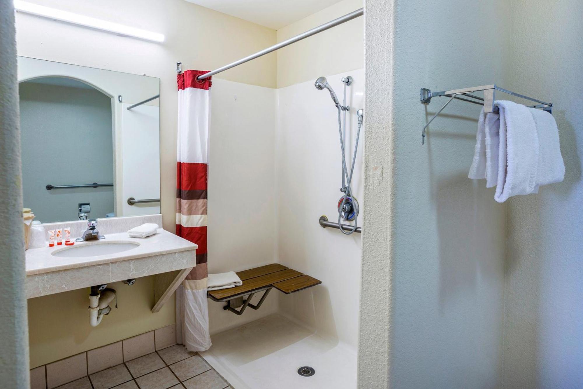 Oyo Hotel Lsu Port Allen Kültér fotó
